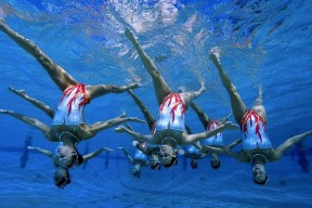 贝博娱乐APP下载-双线战场狂想曲，JackeyLove神级操作与利物浦极限挑战